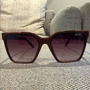 quay australia level up chocolate brown square brow bar statement sunglasses